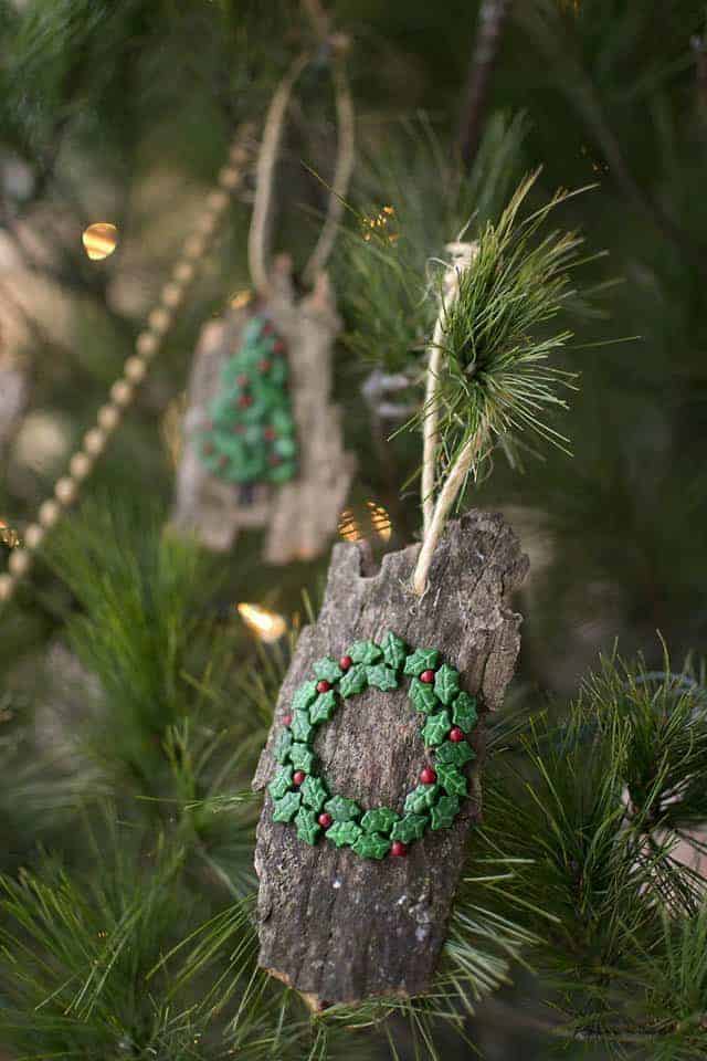 21 Easy-to-make DIY Christmas Tree Ornaments - A Crazy Family