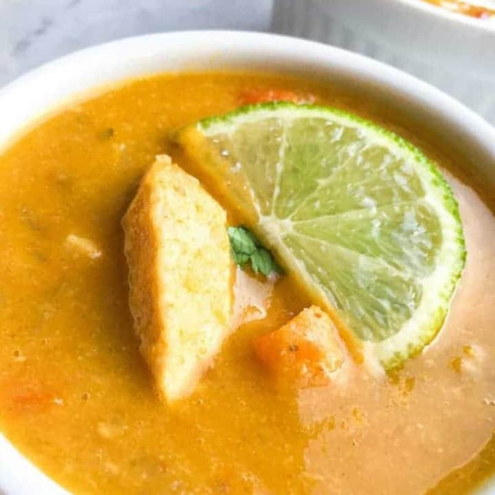 Thai Coconut Chicken Curry Soup