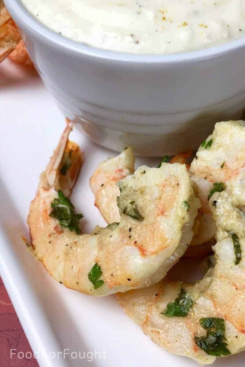 cooked garlic shrimp with dip