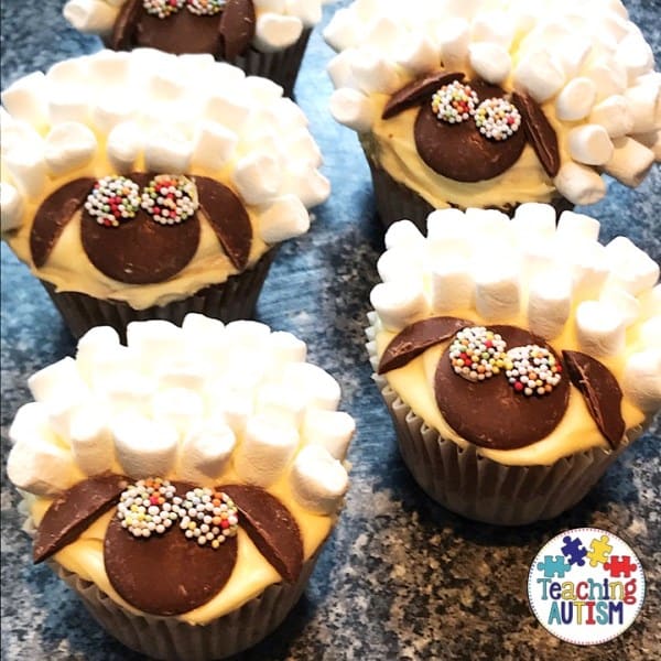 Marshmallow Sheep Cupcakes - fun Easter recipes for kids