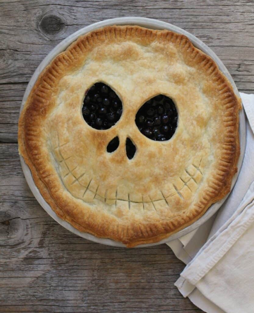 Halloween pie ideas - Jack Skellington pie