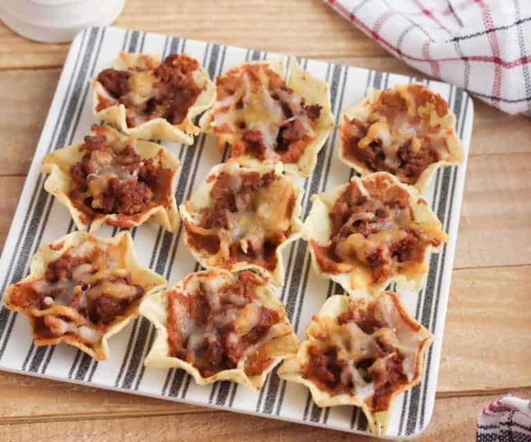 Nacho Cups: Easy Appetizer Idea for a Party