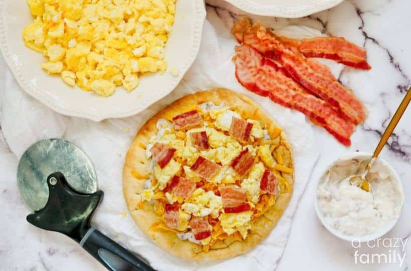 air fryer breakfast pizza process 3