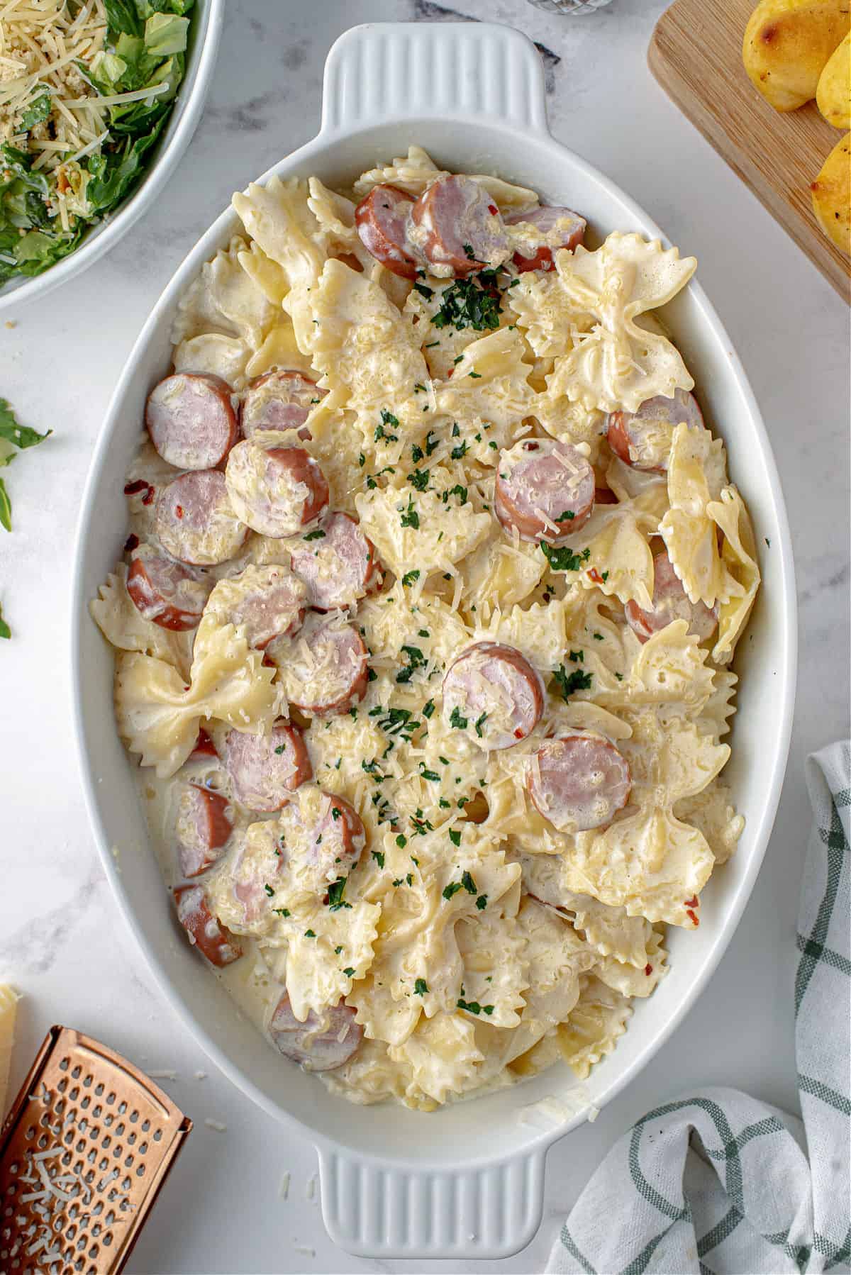 sausage alfredo pasta