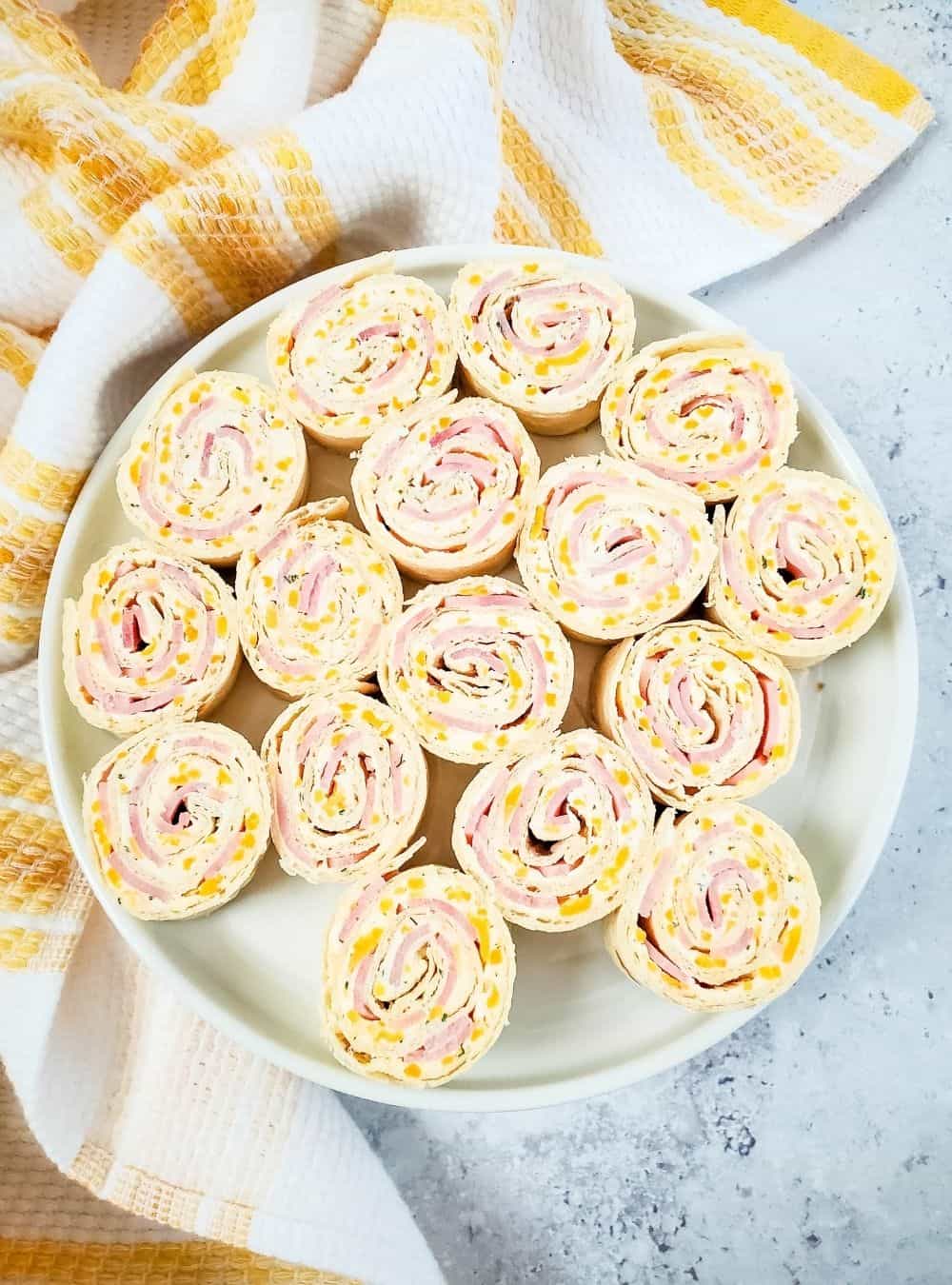 cheese and ham pinwheels featured