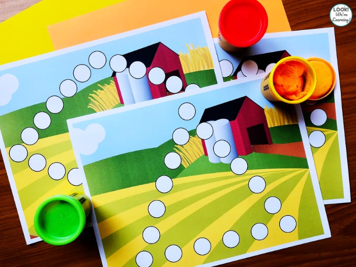 Learning Basic Shapes with Farm Shape Mats