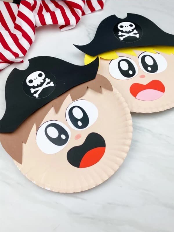 easy pirate craft for preschoolers image.jpg