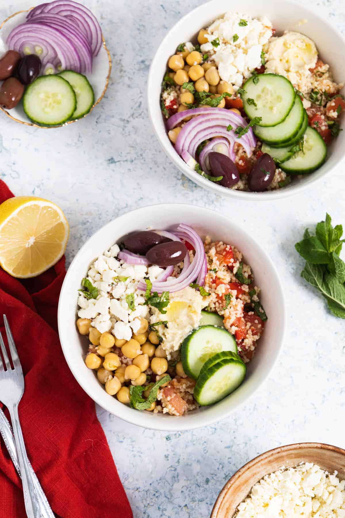 Greek Tabbouleh Bowl with chickpeas 08