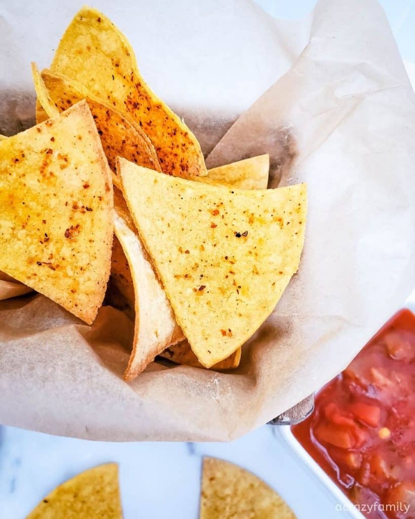 air fryer tortilla chips serving