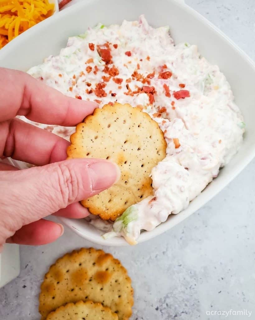 blt dip with crackers