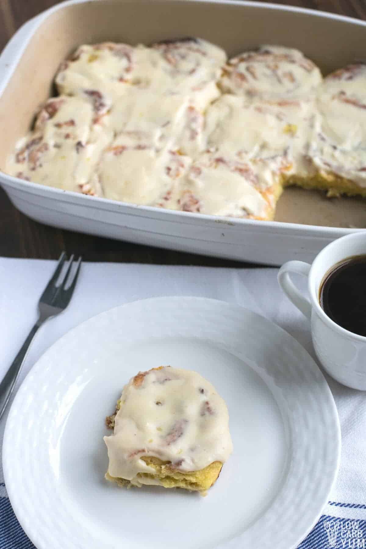 keto cinnamon rolls