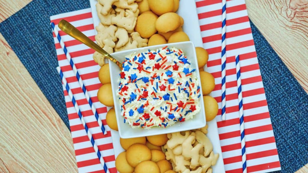 4th of July Dunkaroo Cake Batter Dip 1024×576 1.jpg