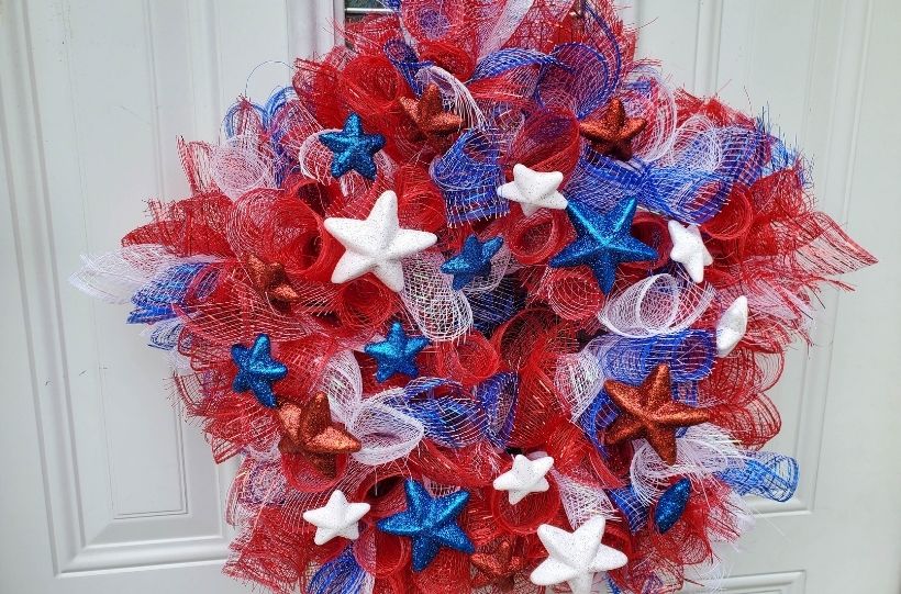 patriotic star wreath featured