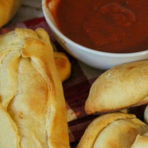 pizza sticks serving