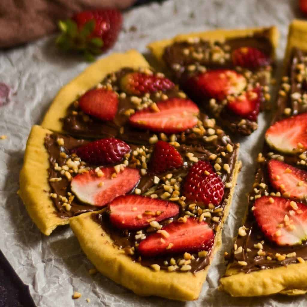 chocolate pizza featured