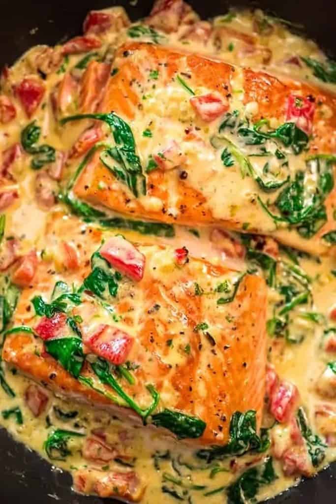 5. Salmon in Roasted Pepper Sauce_