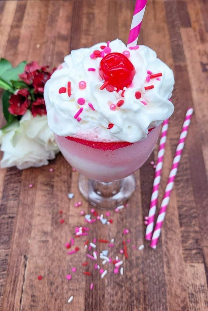 7. Valentines Ice Cream Float _