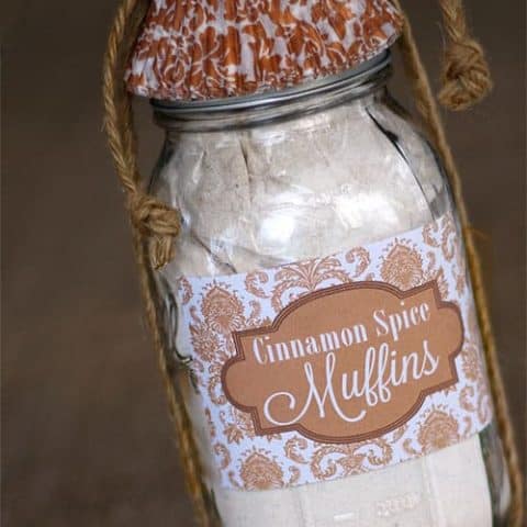 cinnamon muffins in a jar.jpg