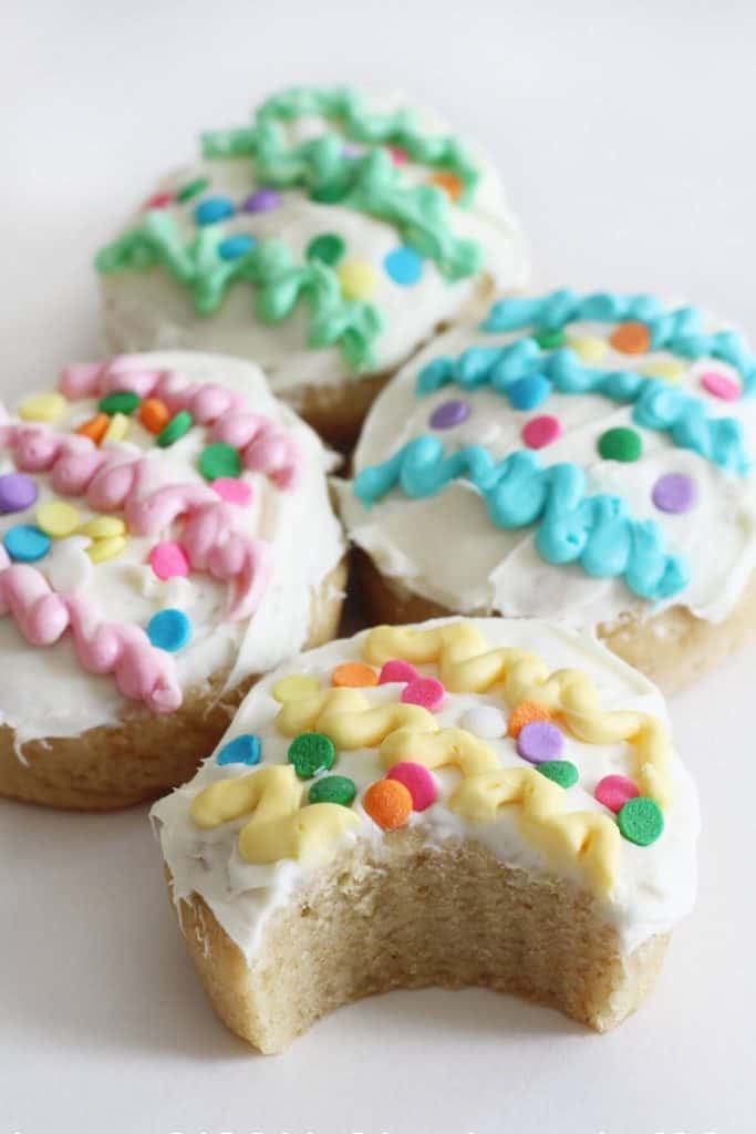 1. Easter Egg Cupcakes _