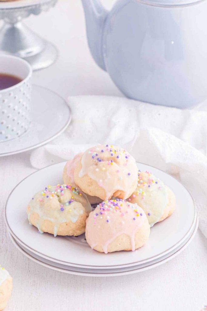 9. Italian Easter Cookies _