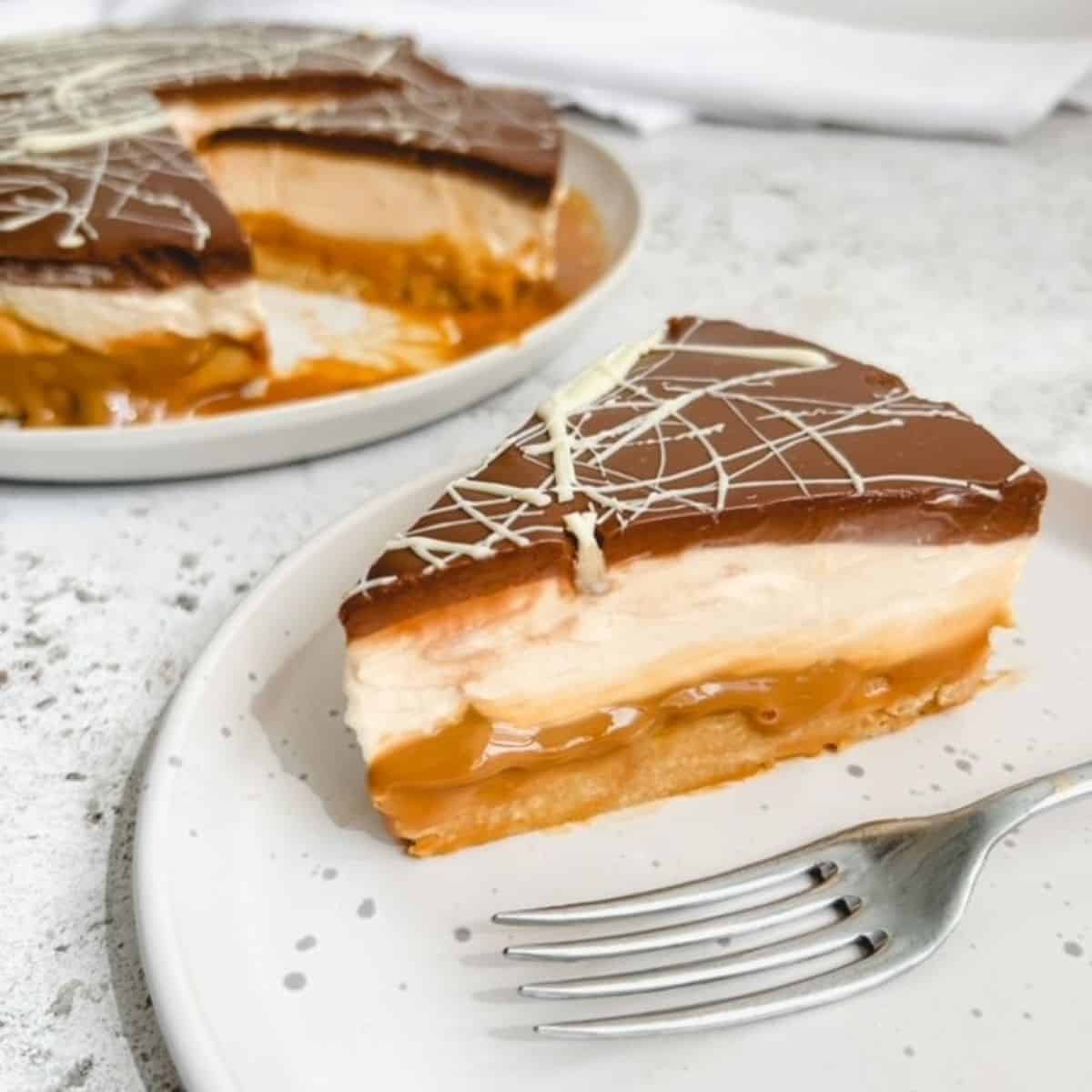 Millionaires cheesecake featured 1