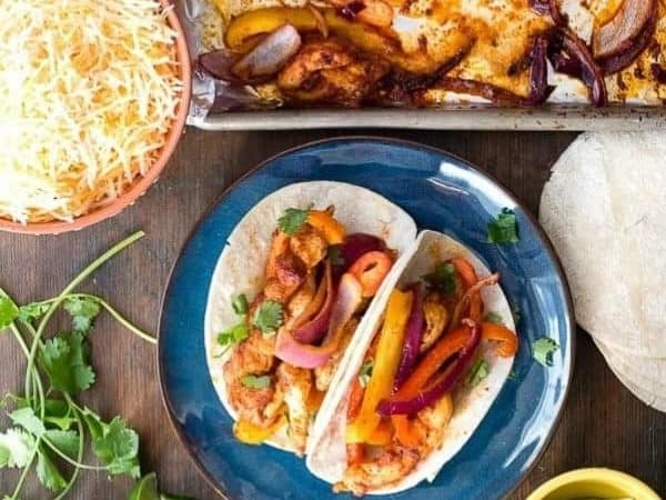 Sheet Pan Chicken Fajitas title image
