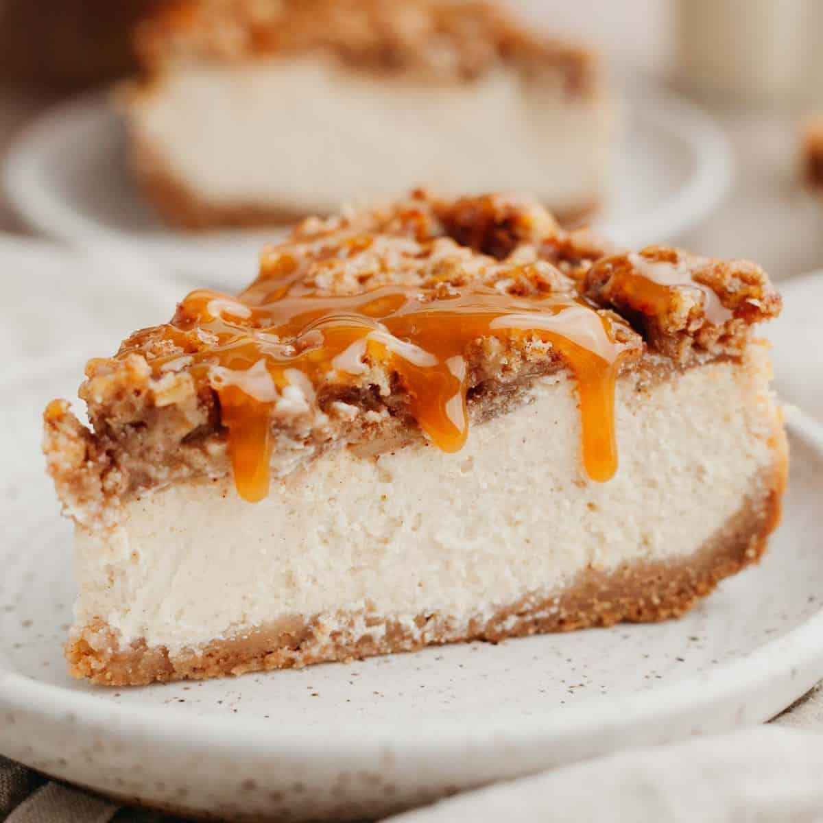 featured image apple crisp cheesecake