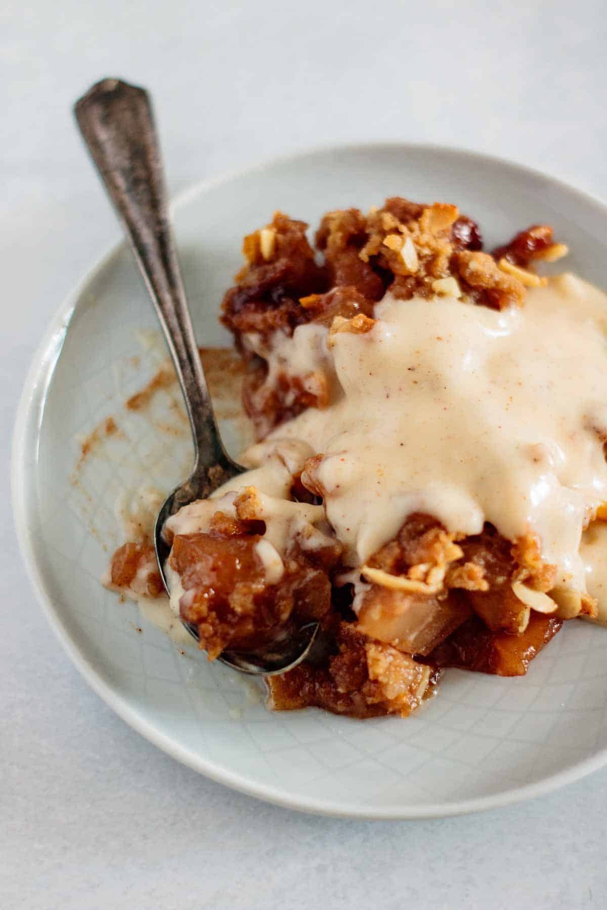 35. Apple Crisp With Eggnos Sauce _