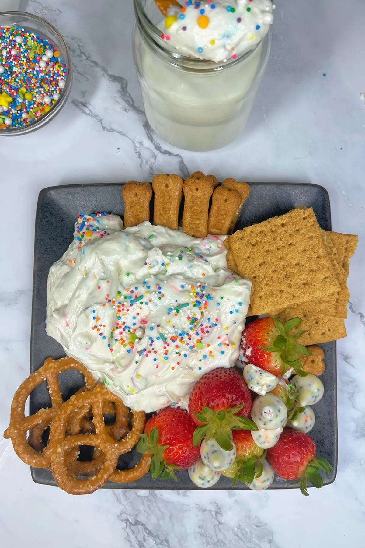 37. Easy Funfetti Cake Batter Dip Recipe_