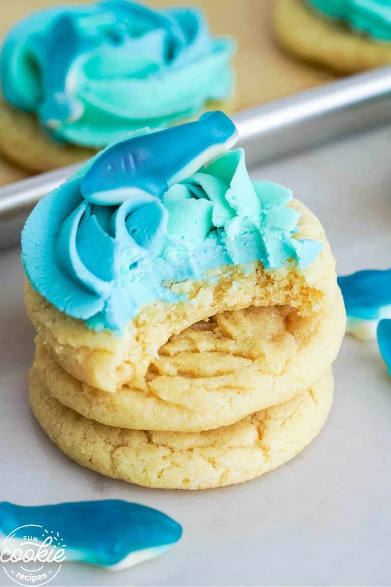 Easy Shark Cookies 01