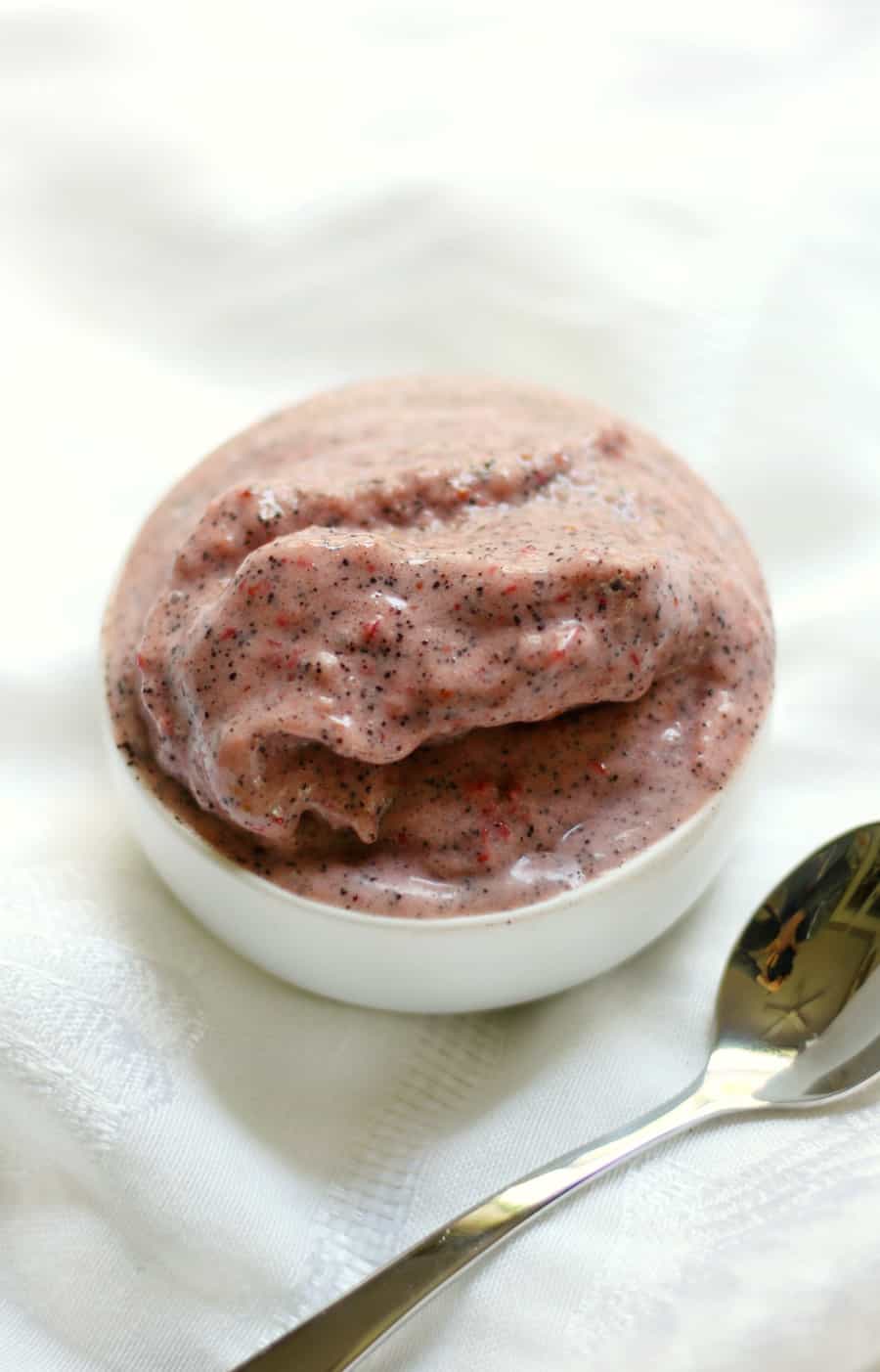 Strawberry Cappuccino Ice Cream 1