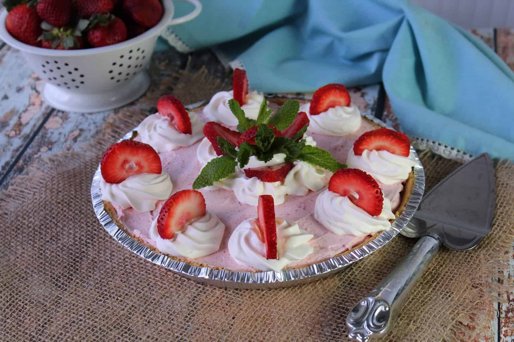 Strawberry mousse pie6