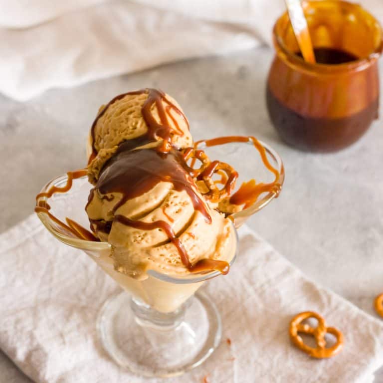 salted caramel pretzel ice cream square