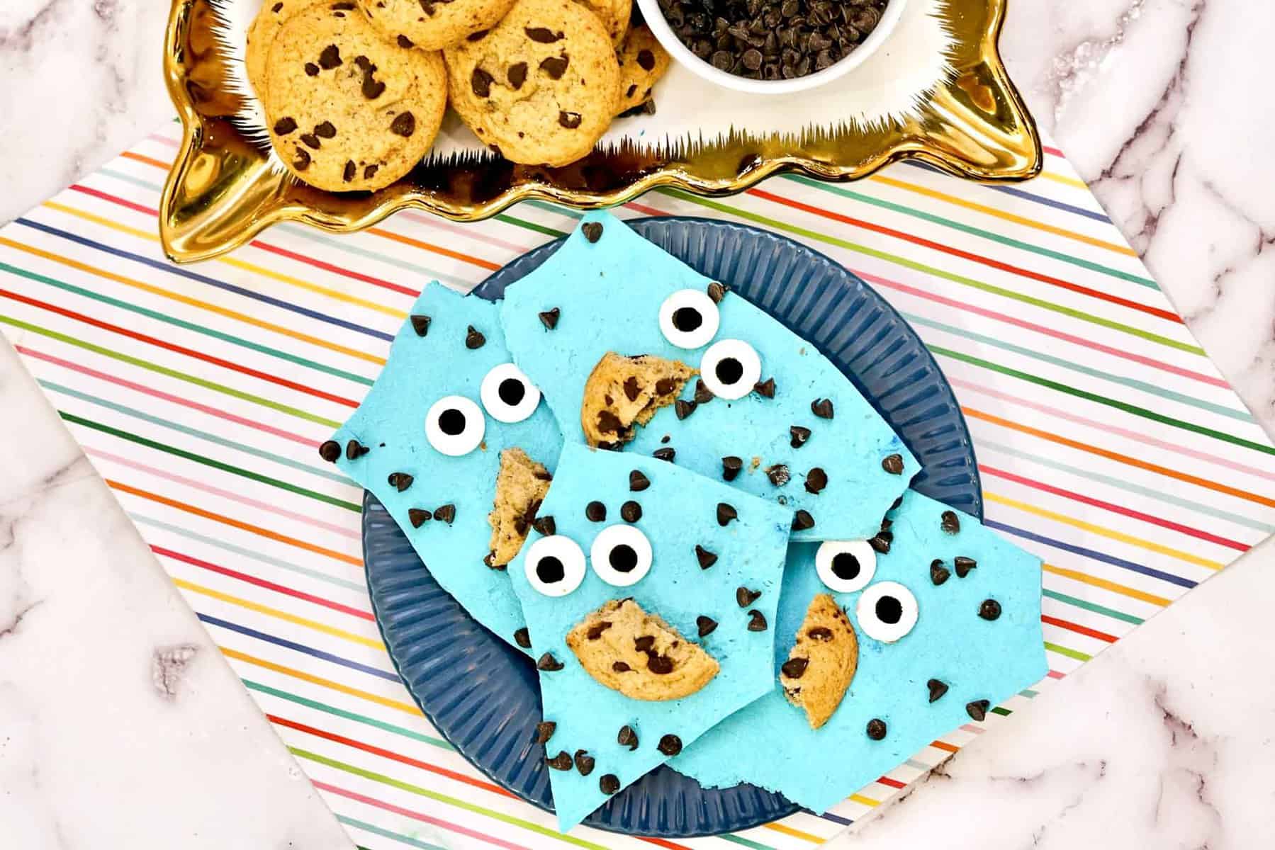 Cookie Monster Sesame Street Chocolate Bark 03