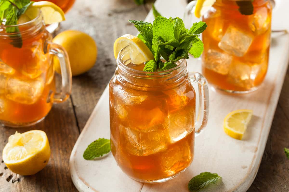 Homemade Iced Tea and Lemonade with Mint