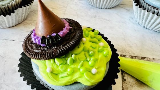 Witches Brew Cupcakes 8