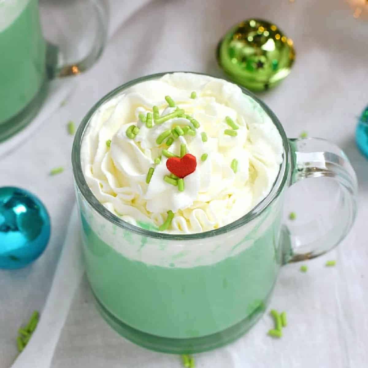 Grinch Hot Chocolate recipe. cookingwithcurls.com_
