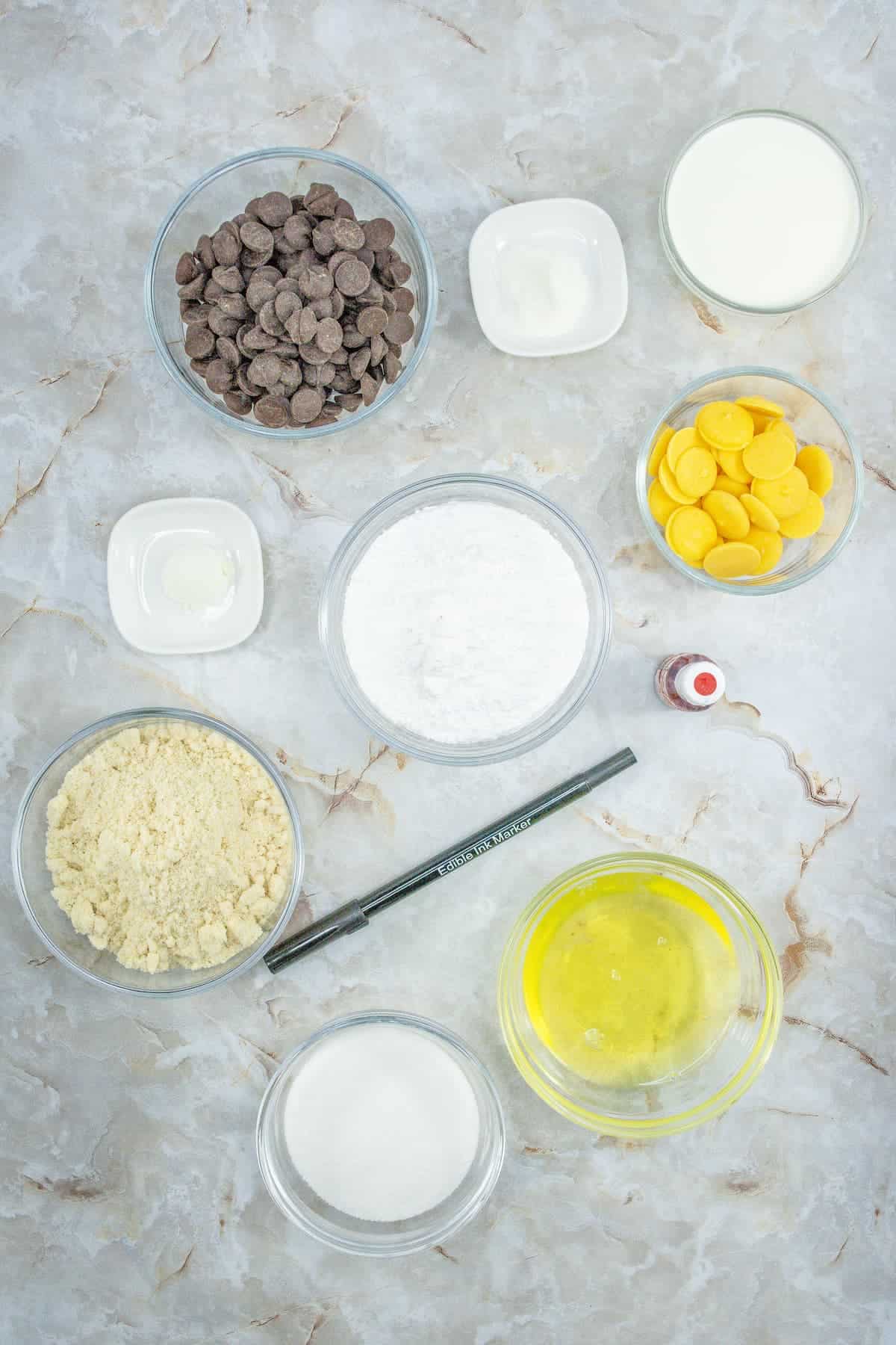 santa macaron ingredients