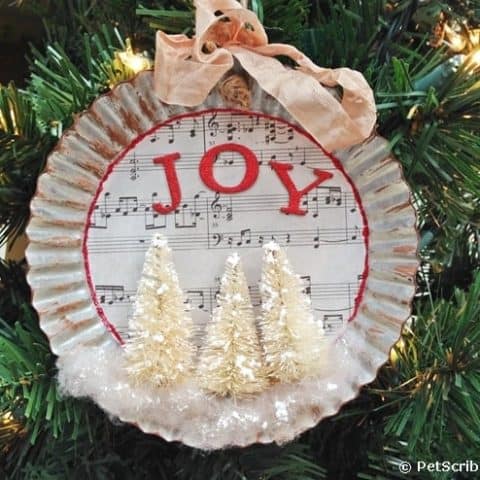 Make a charming tart tin ornament.jpg