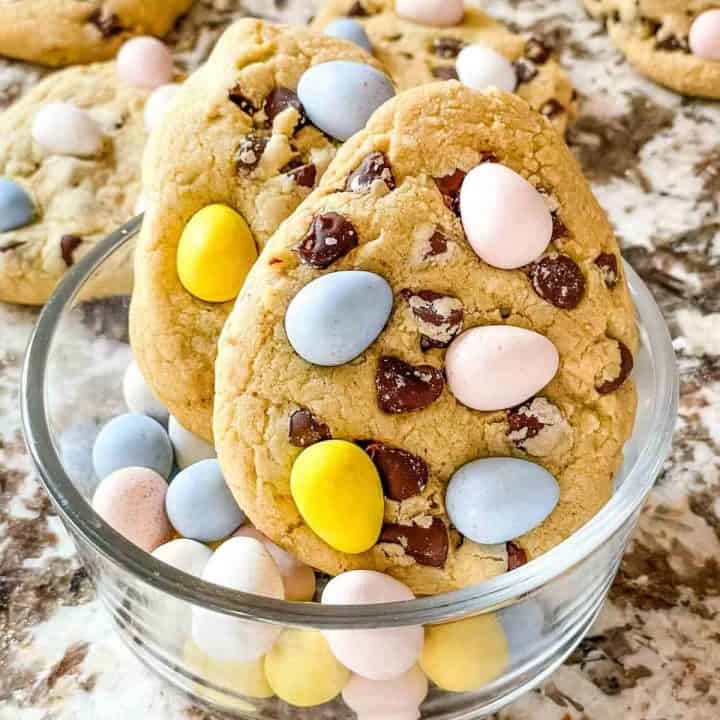 mini eggs easter cookies threeolivesbranch 3.jpg