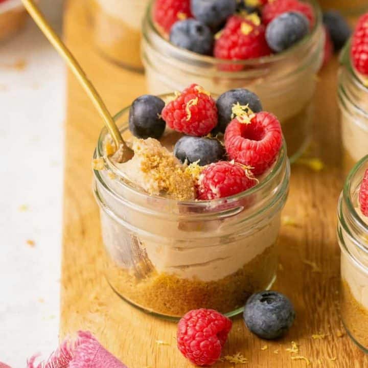 no bake mini cheesecakes 08.jpg