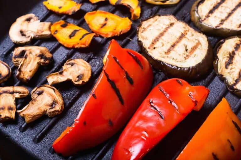 Background of grilled vegetables