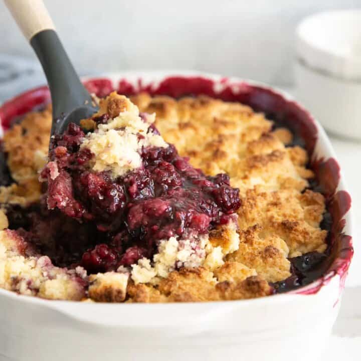 Blackberry Cobbler 10.jpg