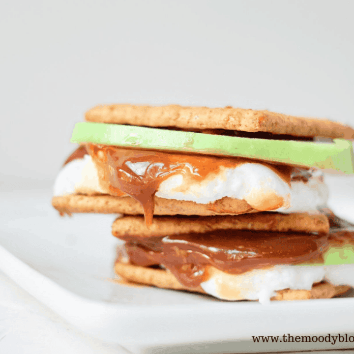 easy and delicious apple smores.png