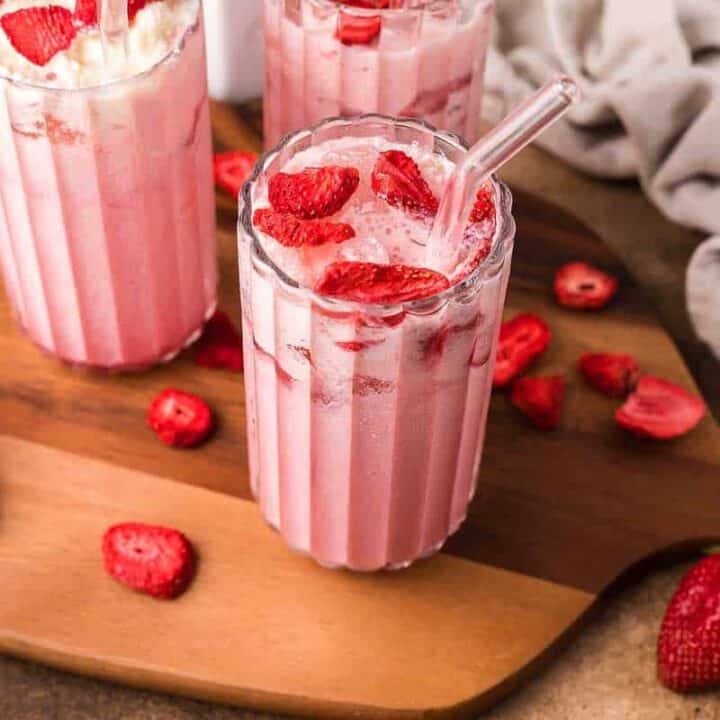 just_like_starbucks_homemade_pink_drink_copycat_recipe_023.jpg
