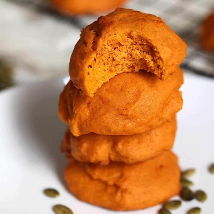 chewy pumpkin cookies9