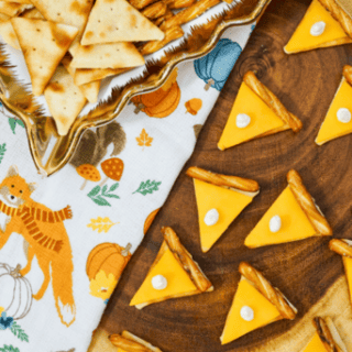 pumpkin pie cheese and crackers 1 683&times;1024