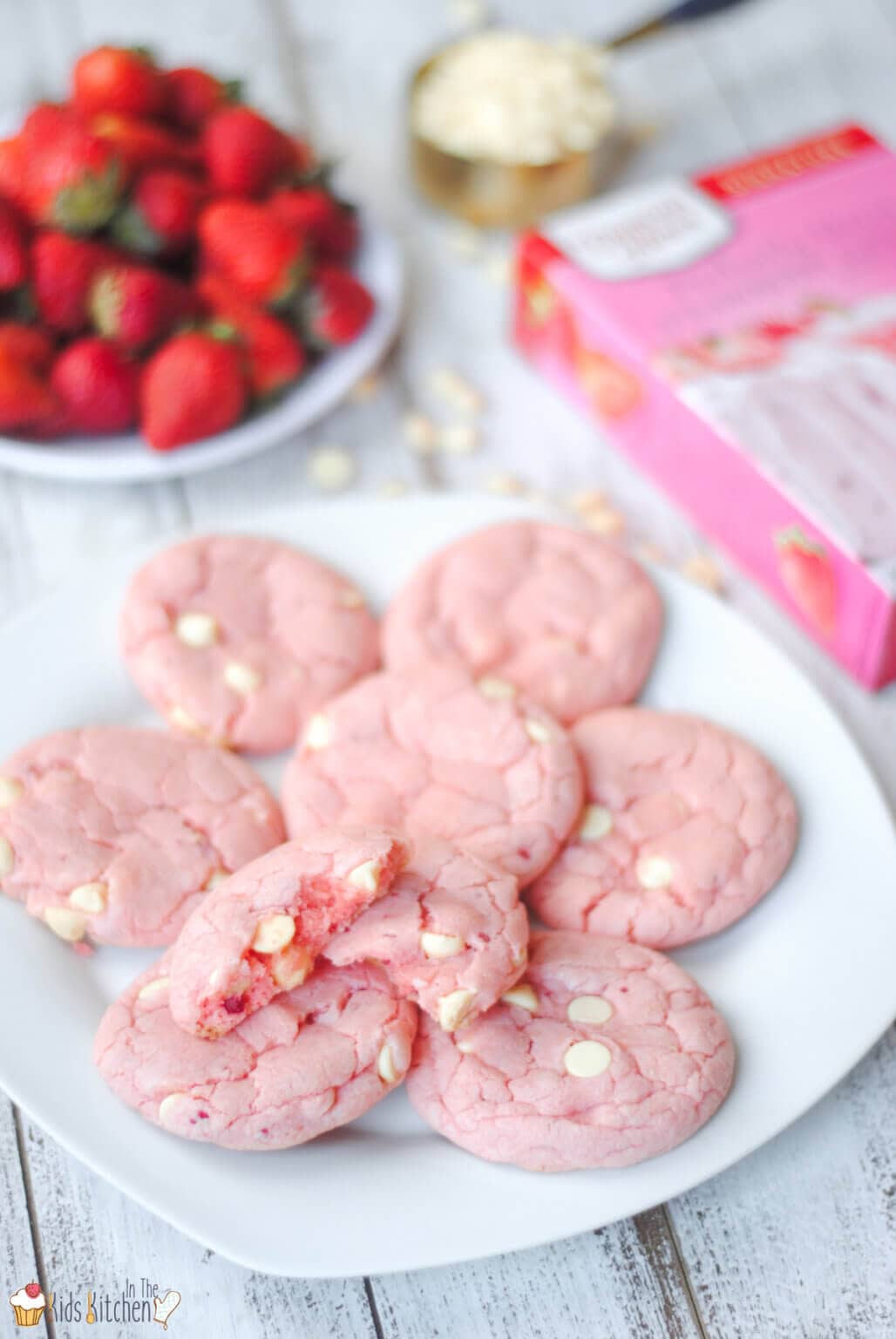 Strawberry Cake Mix Cookies NEW 2 1028×1536