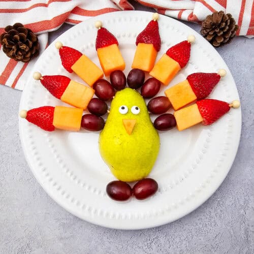 Turkey Fruit Skewers Platter set 3 &ndash; 1