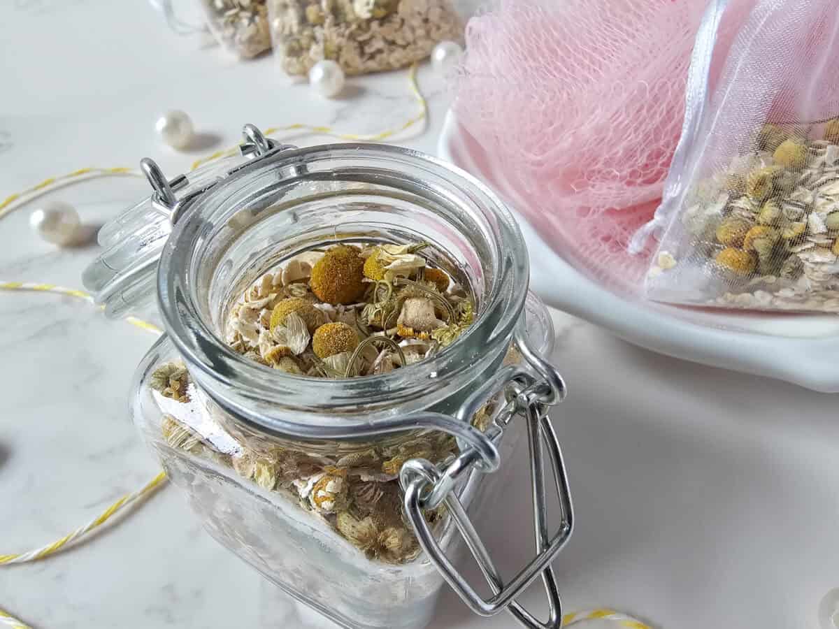 Oatmeal and Chamomile Bath Tea set 5 – 5